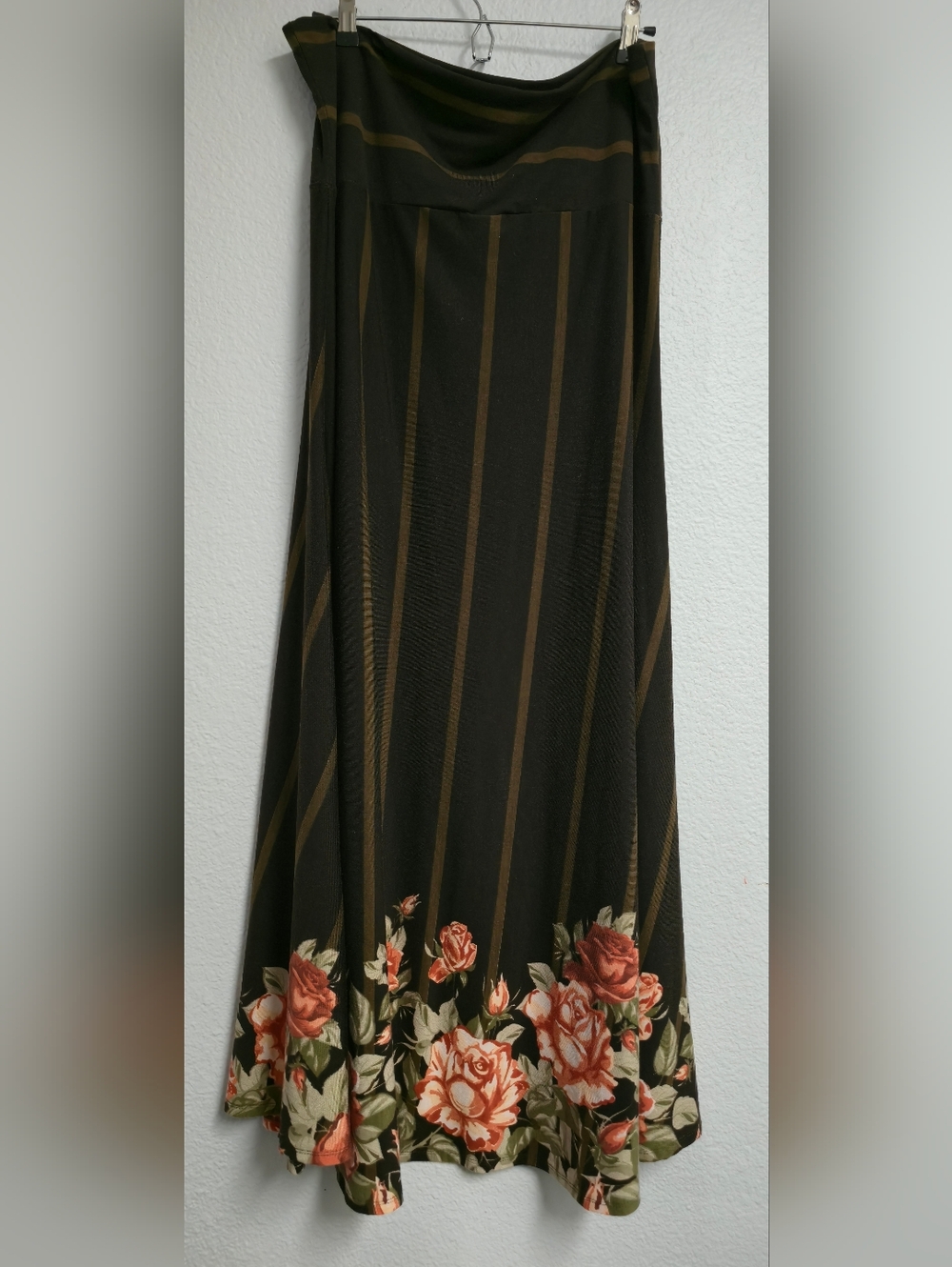 Lularoe BROWN Maxi Skirt with Rose Border